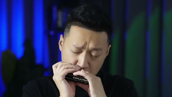 初学者半音阶口琴学习，这就是CONJURER HARMONICA！
